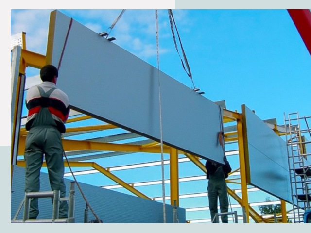 Монтаж сэндвич-панелей в Аксае от 609 руб.